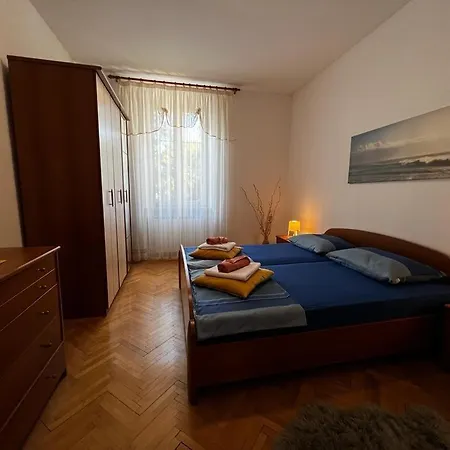 Apartman דירה *